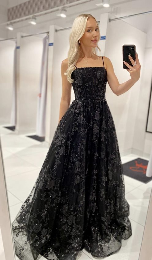 Sukienka długa tiulowa zdobiona brokatem czerń