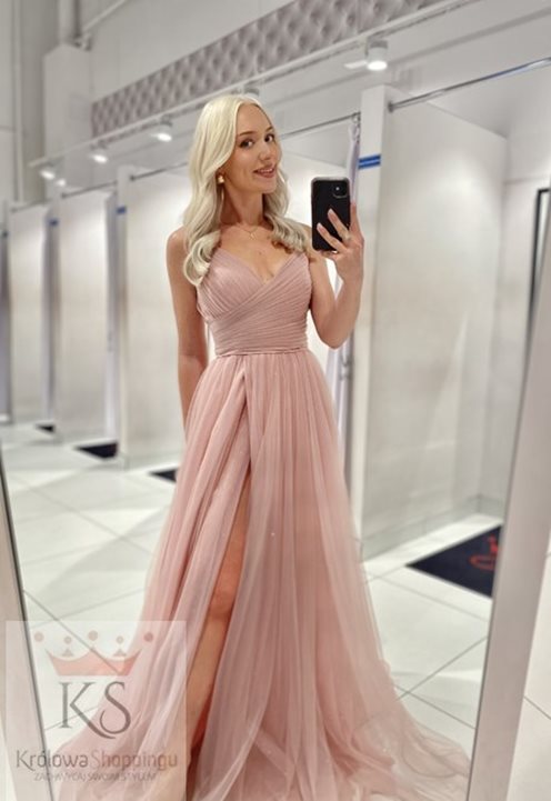 Sukienka długa tiulowa marszczona z przodu róż