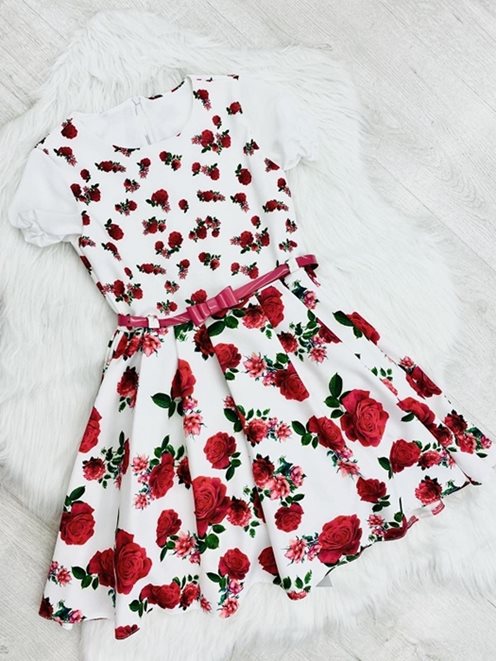 sukienka krótka w kwiaty róż