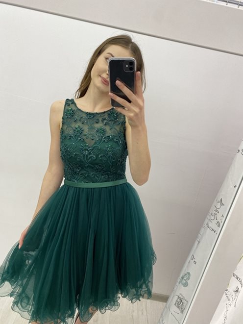 Princeska z paskiem koraliki zielony