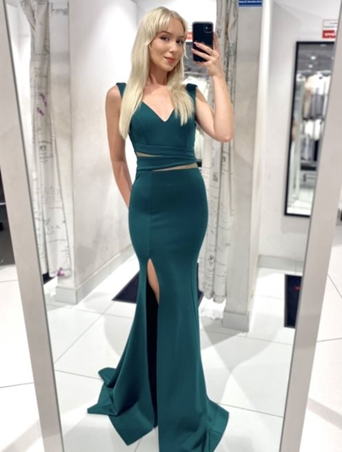 Sukienka długa z rozcięciami w tali koralikizieleń