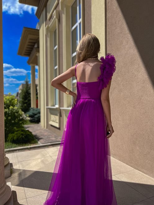 Długa sukienka ramiączka falbana fiolet