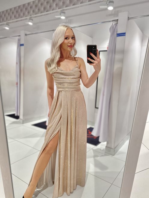 Sukienka długa na ramiączkach wiązana złoto