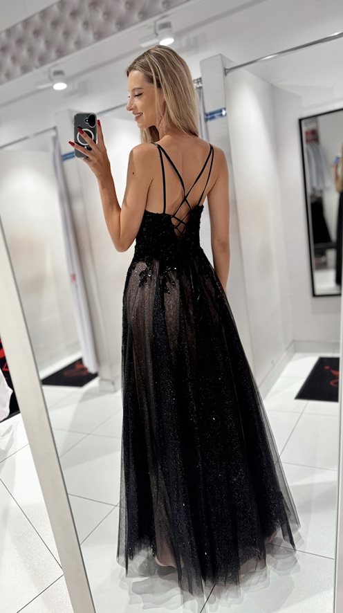 Sukienka długa zdobienia brokat czerń spód p.róż