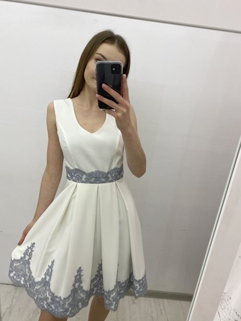 Sukienka koronkowy pas ecru