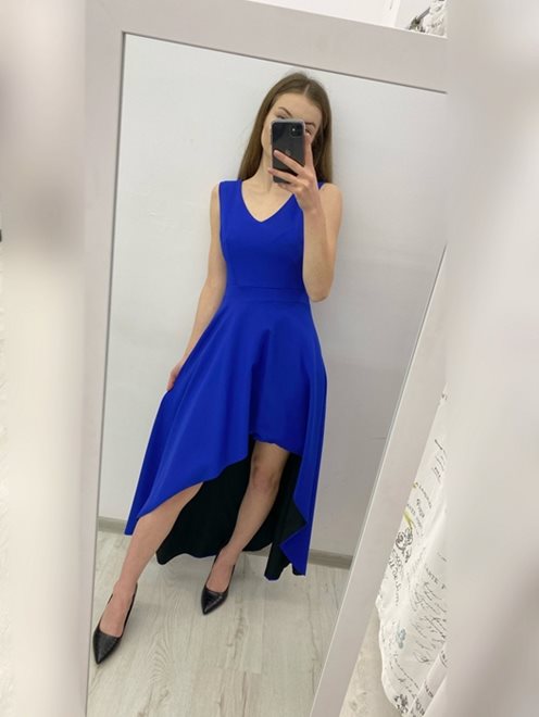 Prosta sukienka długi tył chaber