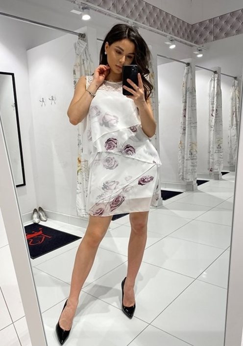 Sukienka falbana kwiaty róże biały