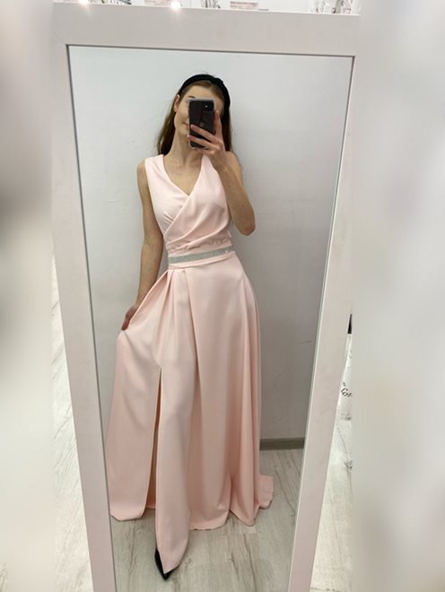 sukienka długa zakładka ozdobny pasek łosoś