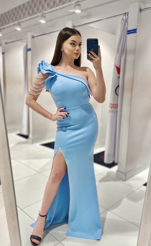 Sukienka długa asymetria zdobione rozcięcie błękit