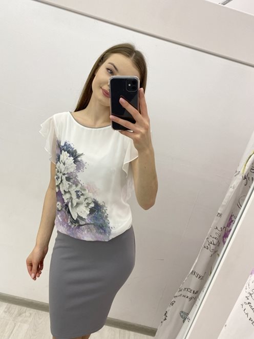 Maskująca sukienka falbana rękawek biel/szary