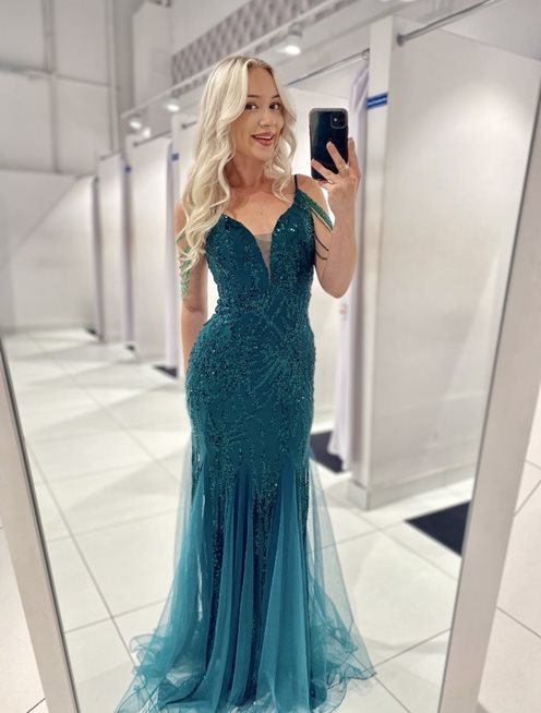 Sukienka długa cekinowa o kroju rybki zieleń