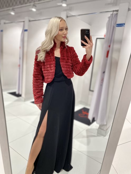 Bolerko futerkowe broszka bordo