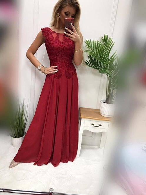 Długa sukienka kwiatowa koronka bordo