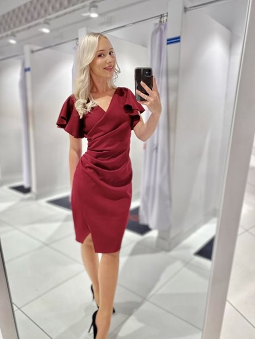 Sukienka krótka opływowy rękawek bordo