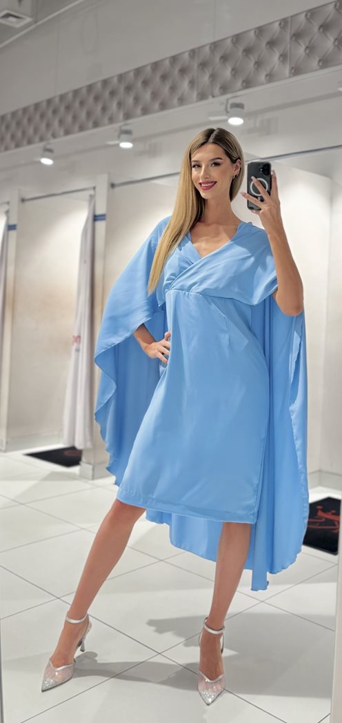 Sukienka krótka prosta z narzutką błękit