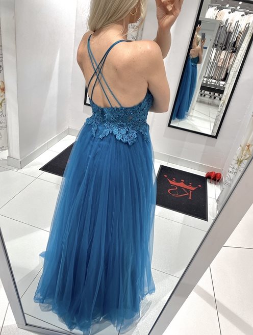 Sukienka długa na ramiączka pióra morska