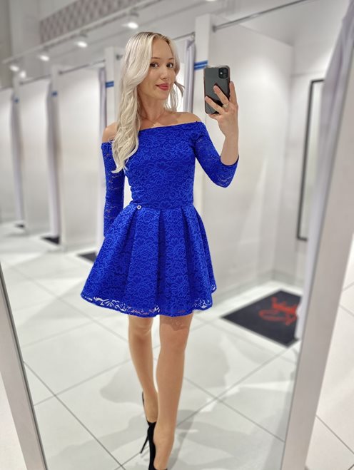 Sukienka cała w koronkę na długi rękaw chaber