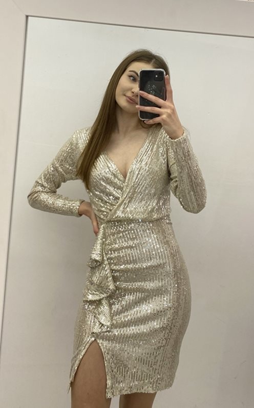 Sukienka krótka cekinowa długi rękaw beż