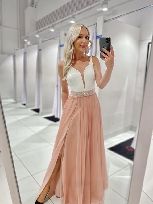 Sukienka długa tiulowa na ramiączkach siatka róż