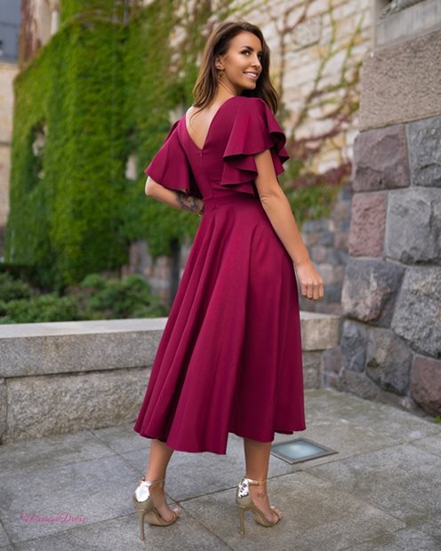 Sukienka midi gładka rękaw falbanki bordo