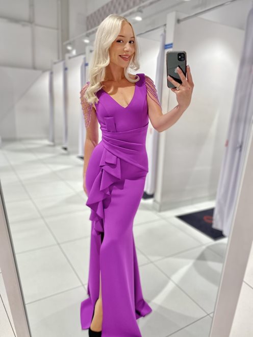 Sukienka długa koraliki  ramiona fiolet