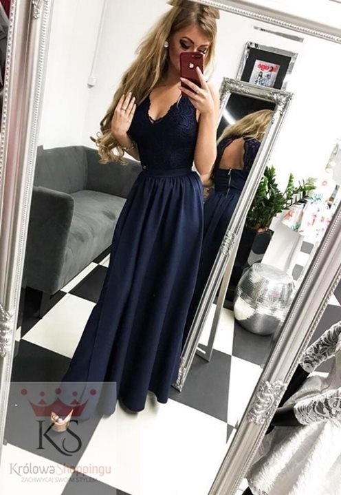 Długa sukienka otwarte plecy granat