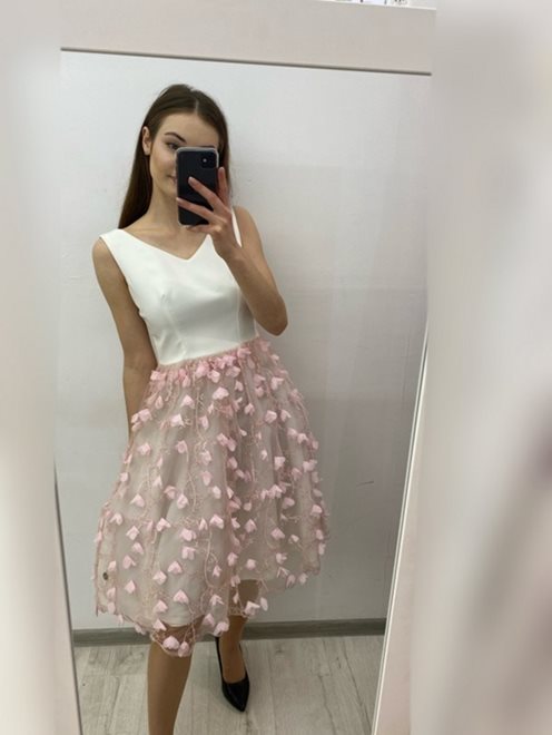 Sukienka różowe motylki