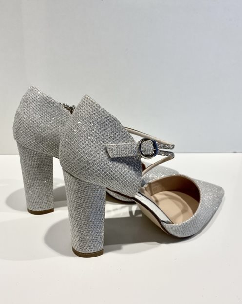 Czółenka z brokatowym paskiem Y srebro