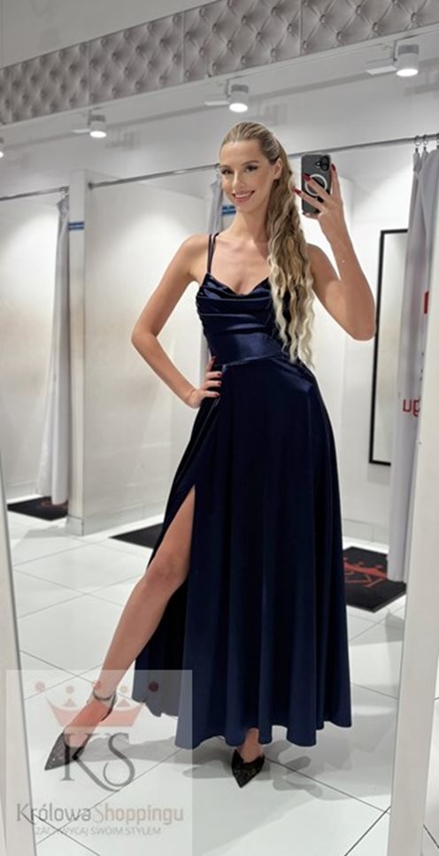 Sukienka długa satynowa tył wiązany granat