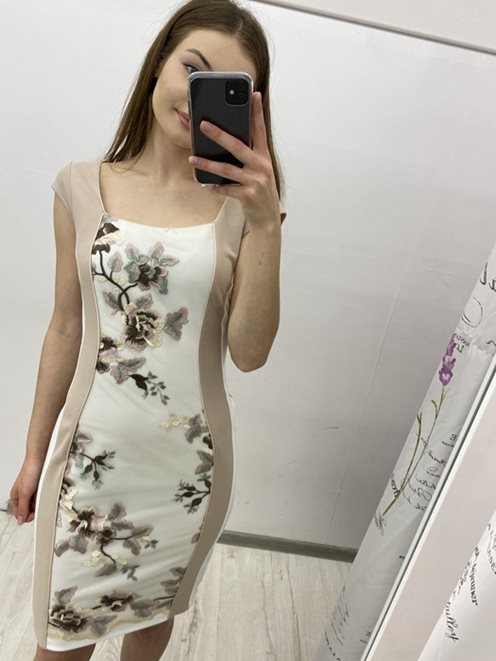 Sukienka dopasowana drzewko brąz