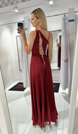 Sukienka długa asymetryczne wiązanie burgund