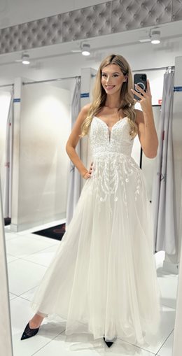 Sukienka długa koronka dół tiul błyszczący biały