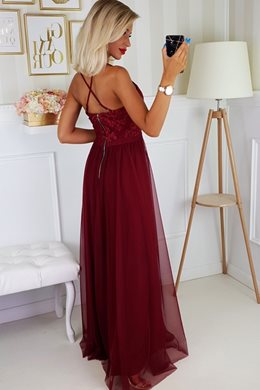 Długa sukienka na ramiączkach tiulowa bordo