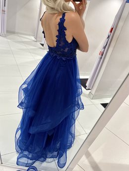 Długa sukienka tiul falbany na ramiączkach granat