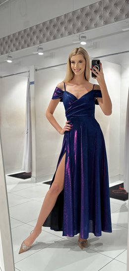 Sukienka długa opadające ramiona brokat holo chabe