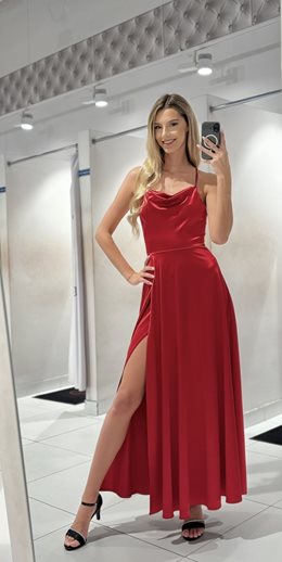 Sukienka długa satynowa wiązana czerwona