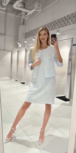 Sukienka krótka rękawek pastelowy błękit