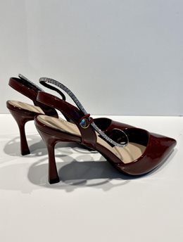 Czółenka na szpilce zdobione paskiem połysk bordo