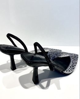 Czółenka cyrkoniowe gumka tył czerń