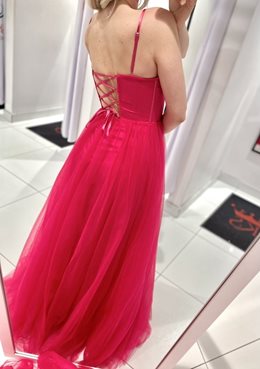 Sukienka długa z gorsetem i tiulem magenta