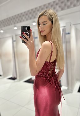 Sukienka dopasowana długa zdobiony gorset bordo