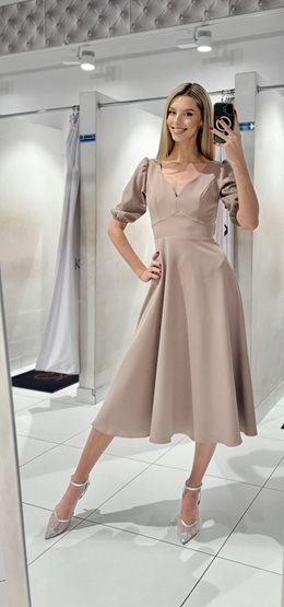 Sukienka midi rękawek wiązanie tył cappuccino