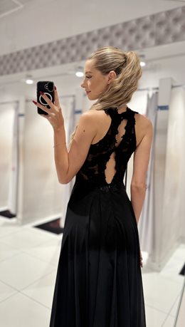 Długa sukienka zabudowany przód ozd plecy czarna